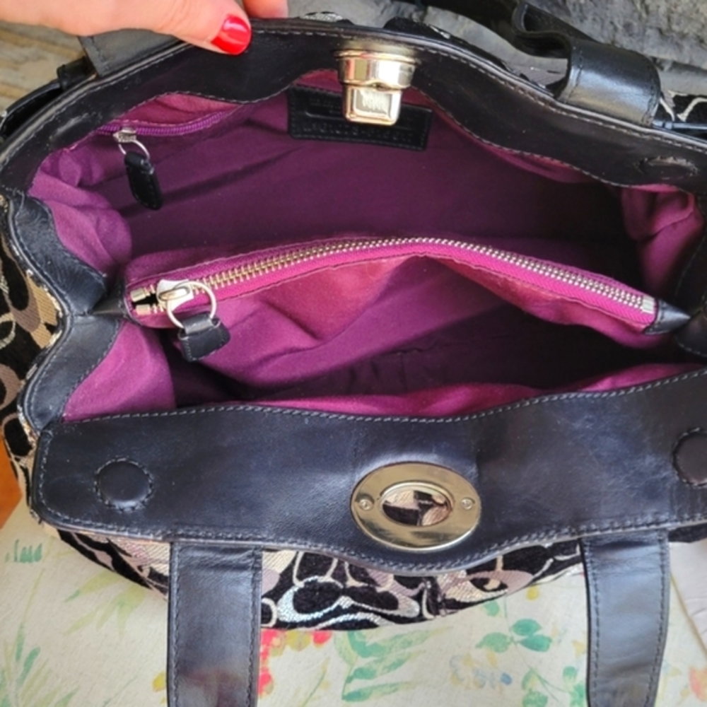 Coach shoulder bag - Picture 3 of 5